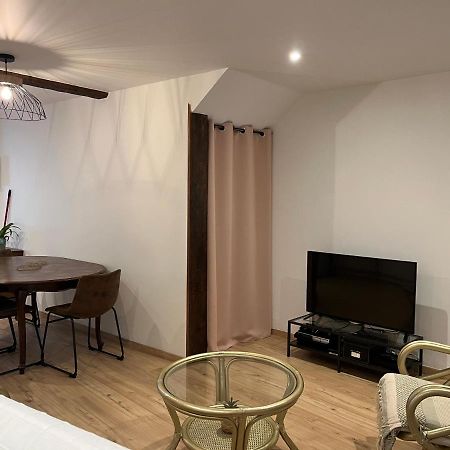 Chez Sam Apartment ลองก์ ภายนอก รูปภาพ