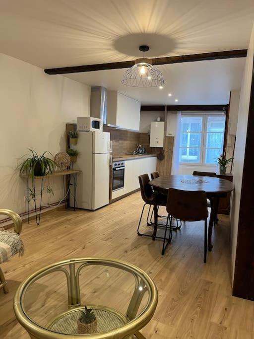 Chez Sam Apartment ลองก์ ภายนอก รูปภาพ